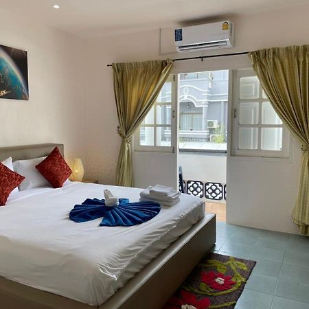 Patong Inn Dulgence מראה חיצוני תמונה